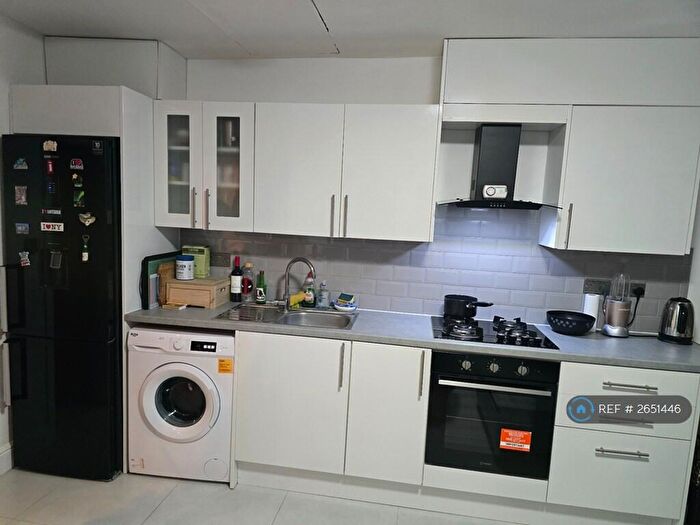 1 Bedroom Flat To Rent In Tynemouth Drive, London, EN1