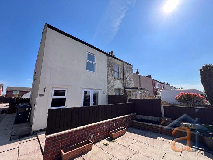 2 Bedroom Semi-Detached House To Rent In Old Park Lane, Southport, PR9