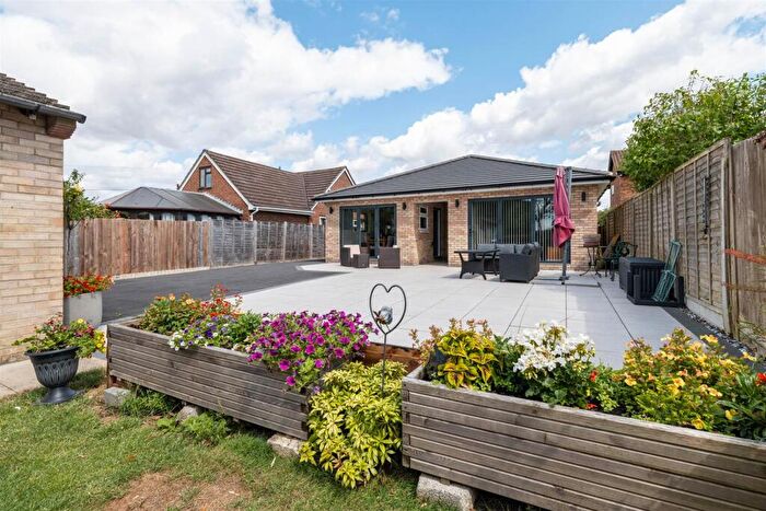 3 Bedroom Detached Bungalow For Sale In Broad Green, Cranfield, Bedford, MK43