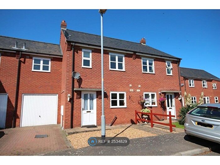 3 Bedroom Terraced House To Rent In Old Barn Court, Holbeach, Spalding, PE12