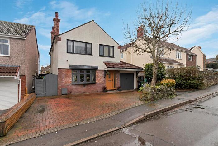 4 Bedroom Detached House For Sale In Clyde Road, Frampton Cotterell, BS36