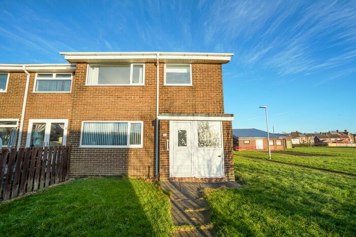 3 Bedroom End Of Terrace House To Rent In Plantation Street, Leadgate, Consett, DH8