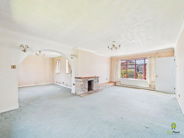 2 Bedroom Detached House For Sale In Princes Road, Dartford, Kent, DA1