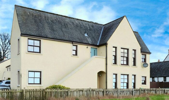 2 Bedroom Flat To Rent In Telny Place, Aberdour, Burntisland, Fife, KY3