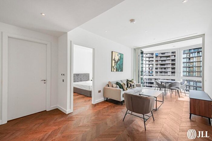 2 Bedroom Apartment To Rent In Prospect Way London, SW11