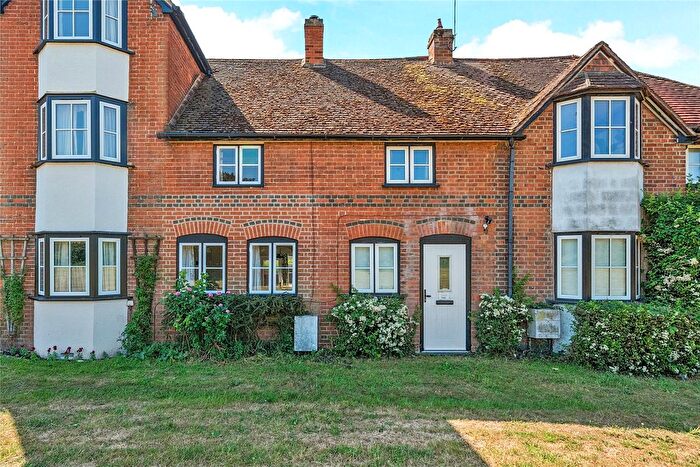 1 Bedroom Terraced House For Sale In Ripley, Surrey, GU23