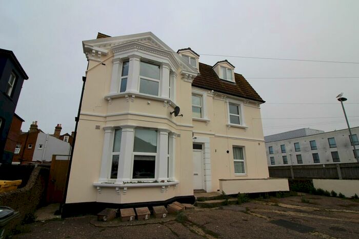 1 Bedroom Apartment To Rent In Penfold Road, Clacton-on-Sea, CO15