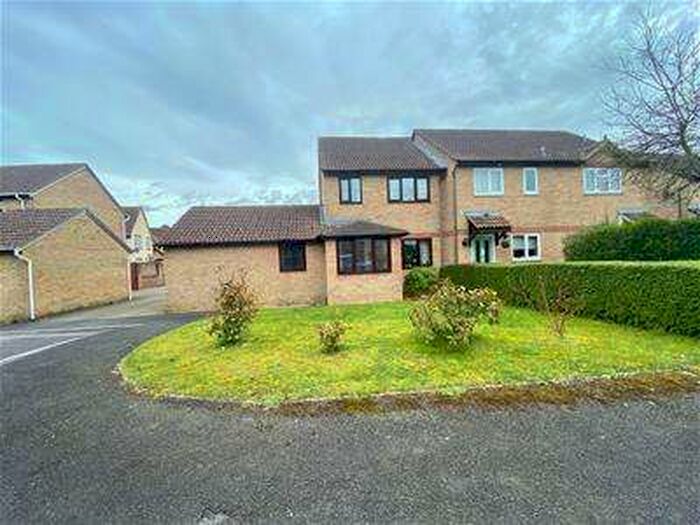 3 Bedroom House To Rent In Bramley Close, BA2