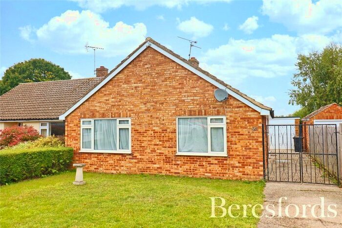 2 Bedroom Bungalow To Rent In Mayfield Road, Writtle, CM1