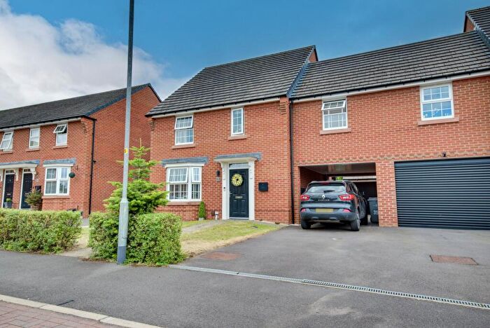 4 Bedroom Semi-Detached House For Sale In Blue Cedar Way, Somerford, CW12