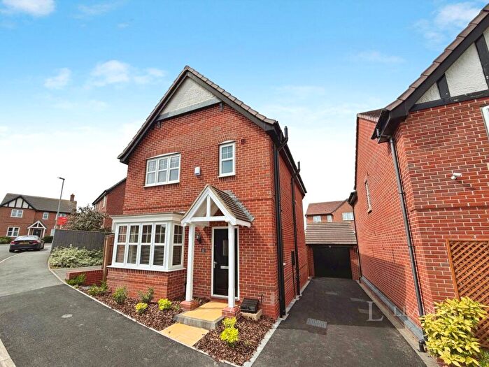 3 Bedroom Detached House To Rent In Hartland Drive, Mapperley, Nottingham, NG3