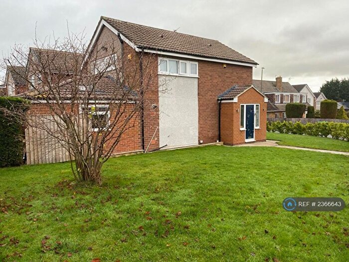 3 Bedroom Detached House To Rent In Linton Rise, Leeds, LS17