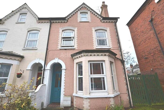 7 Bedroom Semi Detached House To Rent In Erleigh Road, Reading, RG1