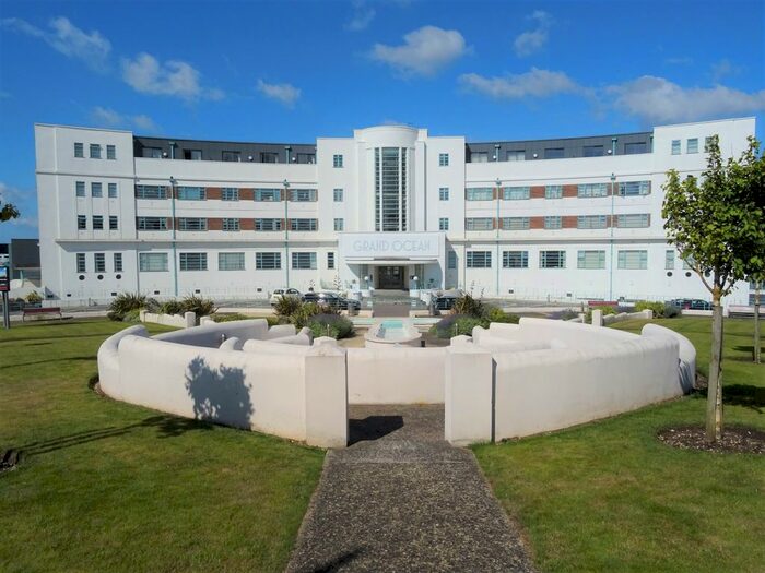 1 Bedroom Flat To Rent In Longridge Avenue, Brighton, BN2