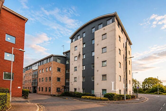 Studio For Sale In De Grey Road, Colchester, Essex, CO4