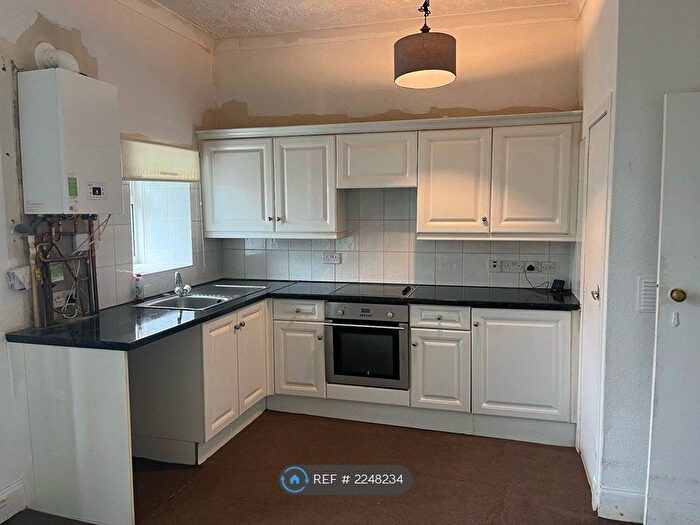 1 Bedroom Flat To Rent In Main Street, Newmilns, KA16