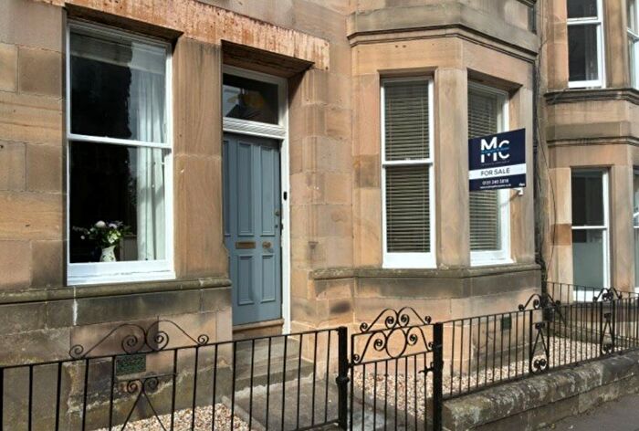 3 Bedroom Flat For Sale In Montpelier Park, Edinburgh, EH10