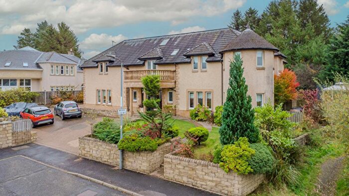 7 Bedroom Detached Villa For Sale In Mere Court, Dullatur, G68