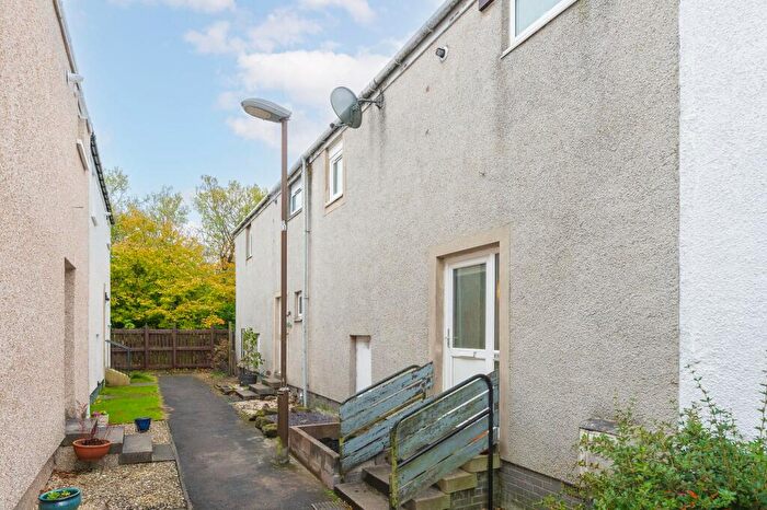 2 Bedroom Terraced House For Sale In Norman Rise, Livingston, EH54