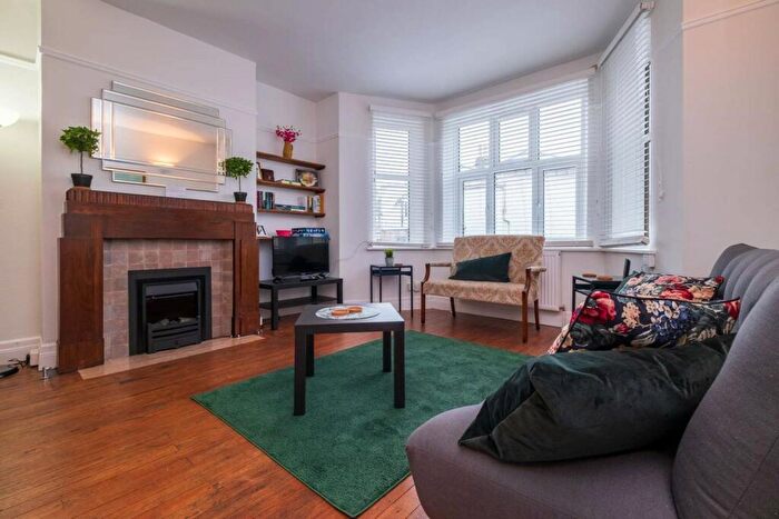 1 Bedroom Flat To Rent In Buckingham Close, Bath Street, Brighton, BN1