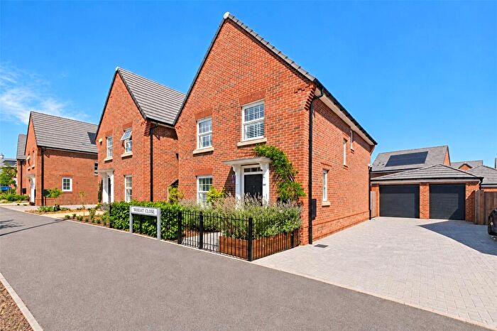 4 Bedroom Detached House To Rent In Wheat Street, Finchwood Park, Wokingham, Berkshire, RG40