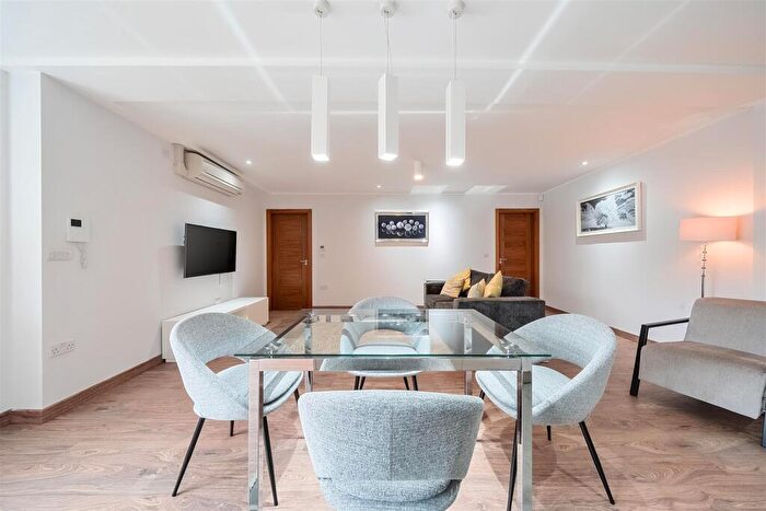2 Bedroom Apartment To Rent In Maygrove Road, London, NW6