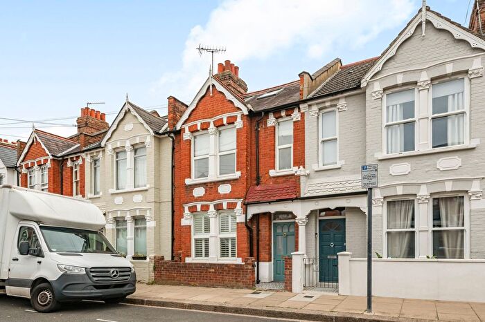 3 Bedroom Terraced House To Rent In Thorpebank Road, Shepherds Bush, W12