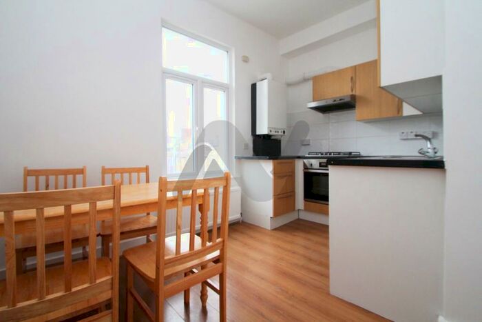 1 Bedroom Flat To Rent In Endymion Road, London, N4