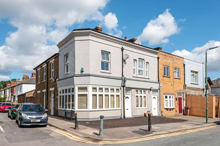 1 Bedroom Flat To Rent In Mill Lane, Carshalton, SM5