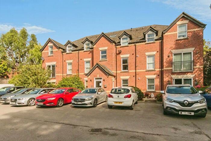 2 Bedroom Apartment For Sale In Weaver Grove, Winsford, CW7