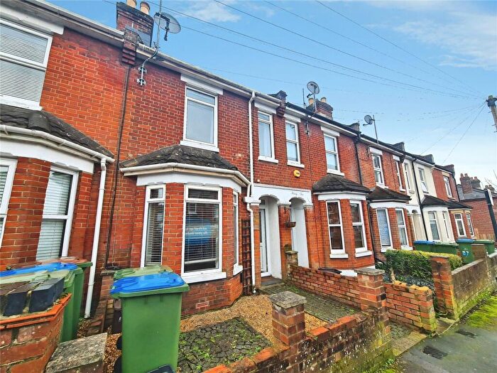 3 Bedroom Terraced House To Rent In Norham Avenue, Southampton, Hampshire, SO16