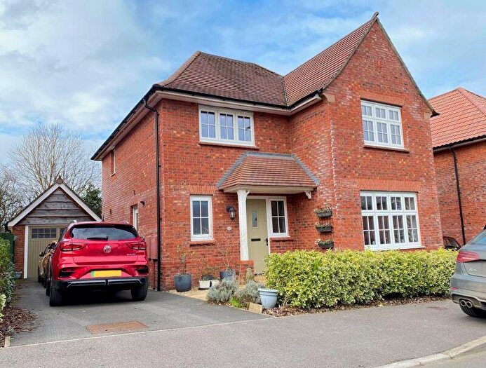4 Bedroom Detached House For Sale In Osprey Road, Warminster, BA12
