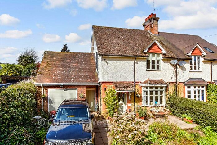 3 Bedroom Semi-Detached House For Sale In Peaslake Lane, Peaslake, Guildford, Surrey, GU5