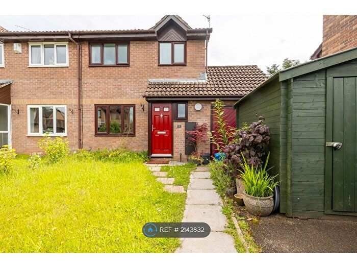 3 Bedroom Semi-Detached House To Rent In River Glade, Gwaelod-Y-Garth, Cardiff, CF15