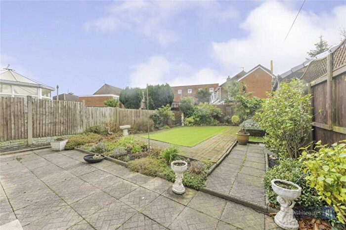 2 Bedroom Bungalow For Sale In Barnfield Drive, Liverpool, Merseyside, L12