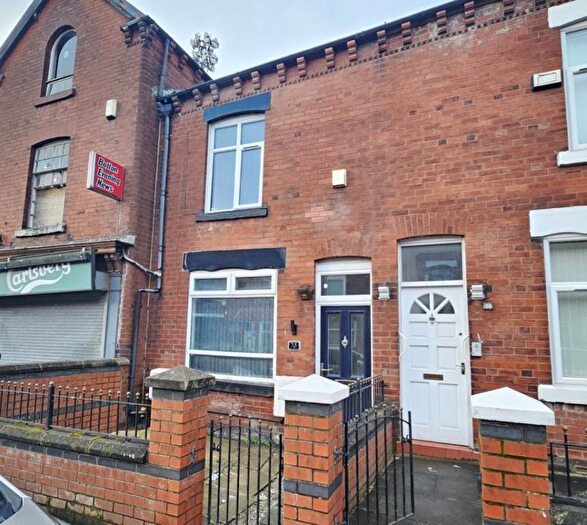 2 Bedroom Terraced House To Rent In Beverley Road, BL1