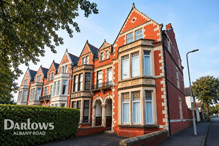 6 Bedroom Terraced House For Sale In Ninian Road, Cardiff, CF23