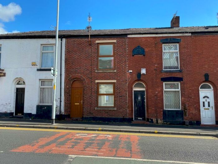 Houses for sale & to rent in OL6 6AE, Whitelands Road, Ashton St