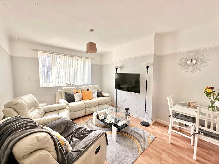 1 Bedroom Apartment For Sale In Springfield Road, Sale, Greater Manchester, M33