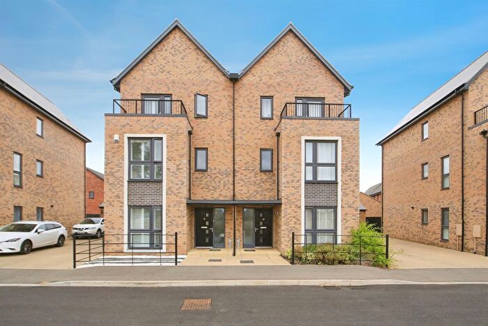4 Bedroom Semi-Detached House For Sale In Nokes Road, Alconbury Weald, Huntingdon, PE28