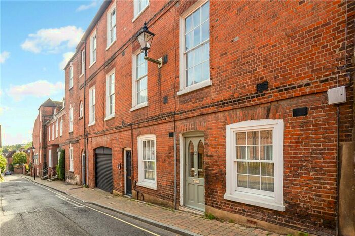 1 Bedroom Apartment To Rent In St Swithun Street, Winchester, SO23