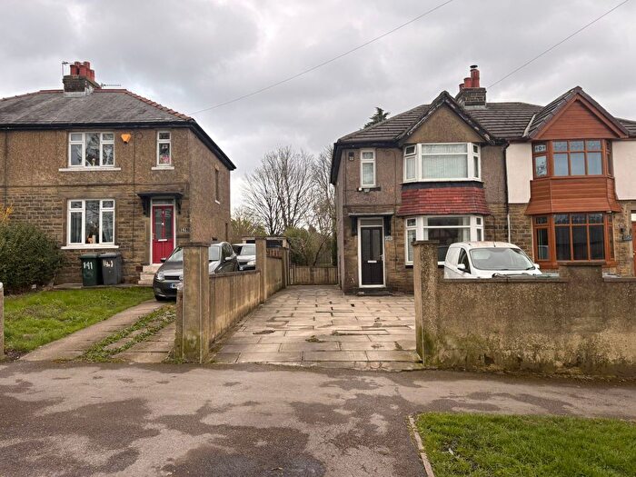 3 Bedroom Semi Detached House To Rent In Cooper Lane, Bradford, West Yorkshire, BD6