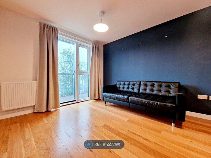 1 Bedroom Flat To Rent In Heritage Court, Croydon, CR0