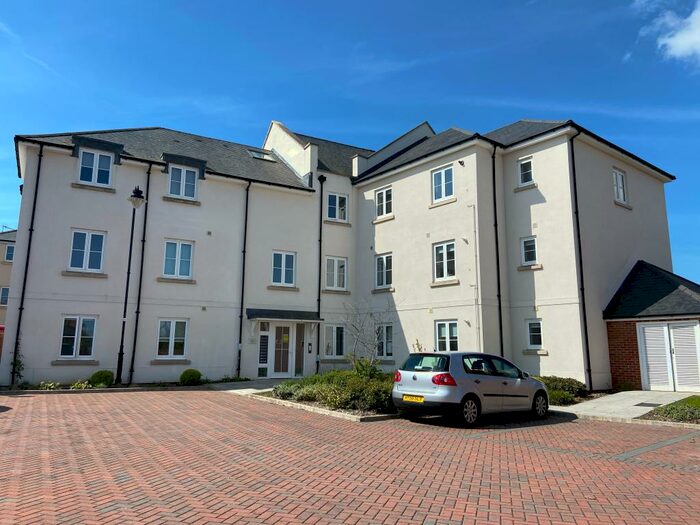 2 Bedroom Apartment To Rent In Woodward House, Berewood, PO7