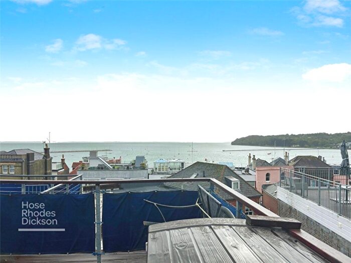 3 Bedroom Semi-Detached House For Sale In Market Hill, Cowes, Isle Of Wight, PO31