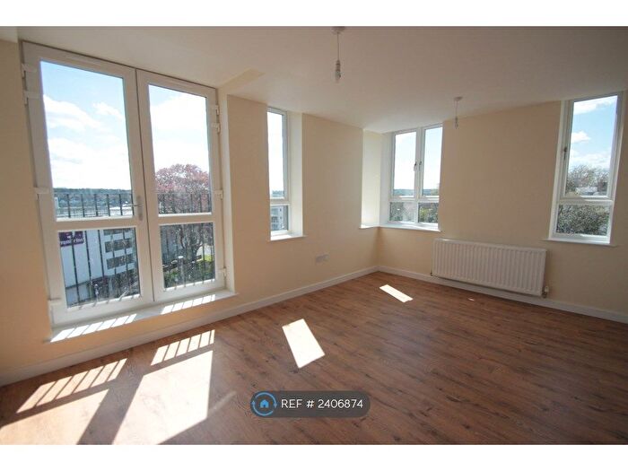 2 Bedroom Flat To Rent In Riverhill, Maidstone, ME16