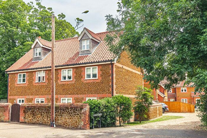 3 Bedroom Semi-Detached House For Sale In Heacham, PE31