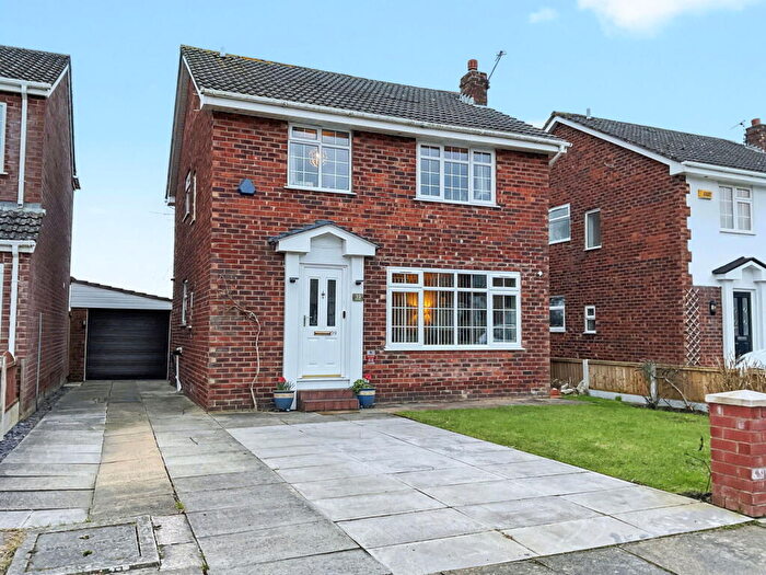 4 Bedroom Detached House For Sale In Fell View, Crossens, Southport, PR9