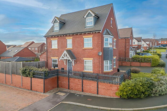 5 Bedroom Detached House For Sale In Willowherb Close, Tamworth, B79