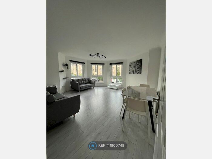 2 Bedroom Flat To Rent In St Clair Road, Edinburgh, EH6